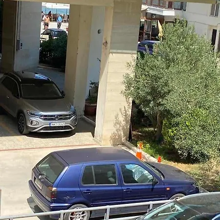 Dellmar * Περαία